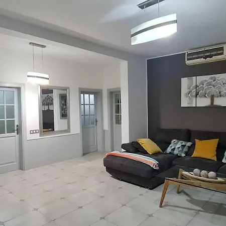 Holiday home Casa Amplia Agradable Comoda Y Muy Centrica *